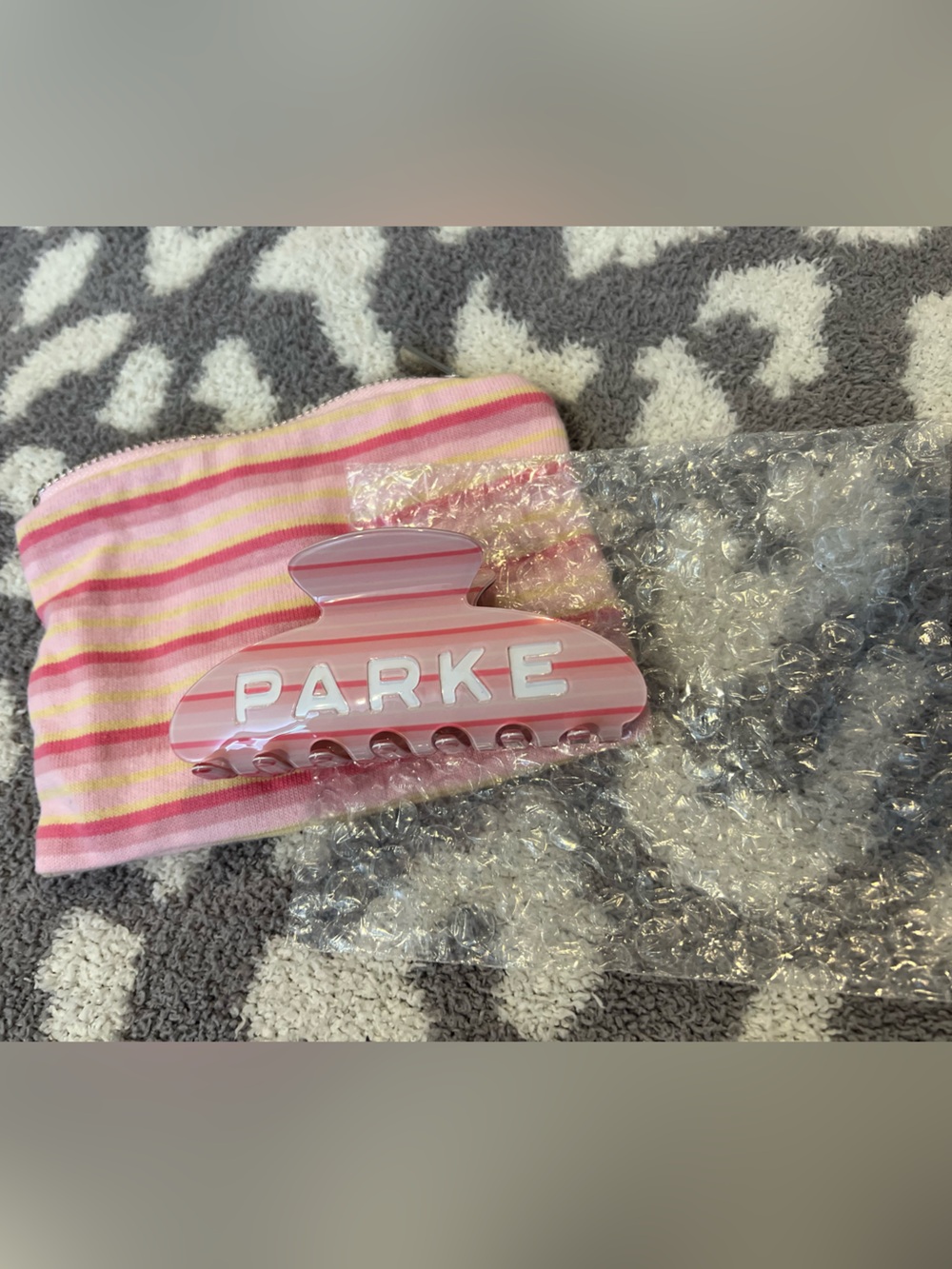 Parke “It’s a Girl” Claw Clip